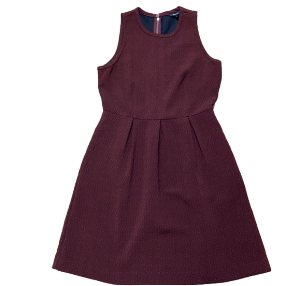 Rw&co Women’s Burgundy Solid Pleated Zippered  Midi Dress Side Pockets (Size 6)